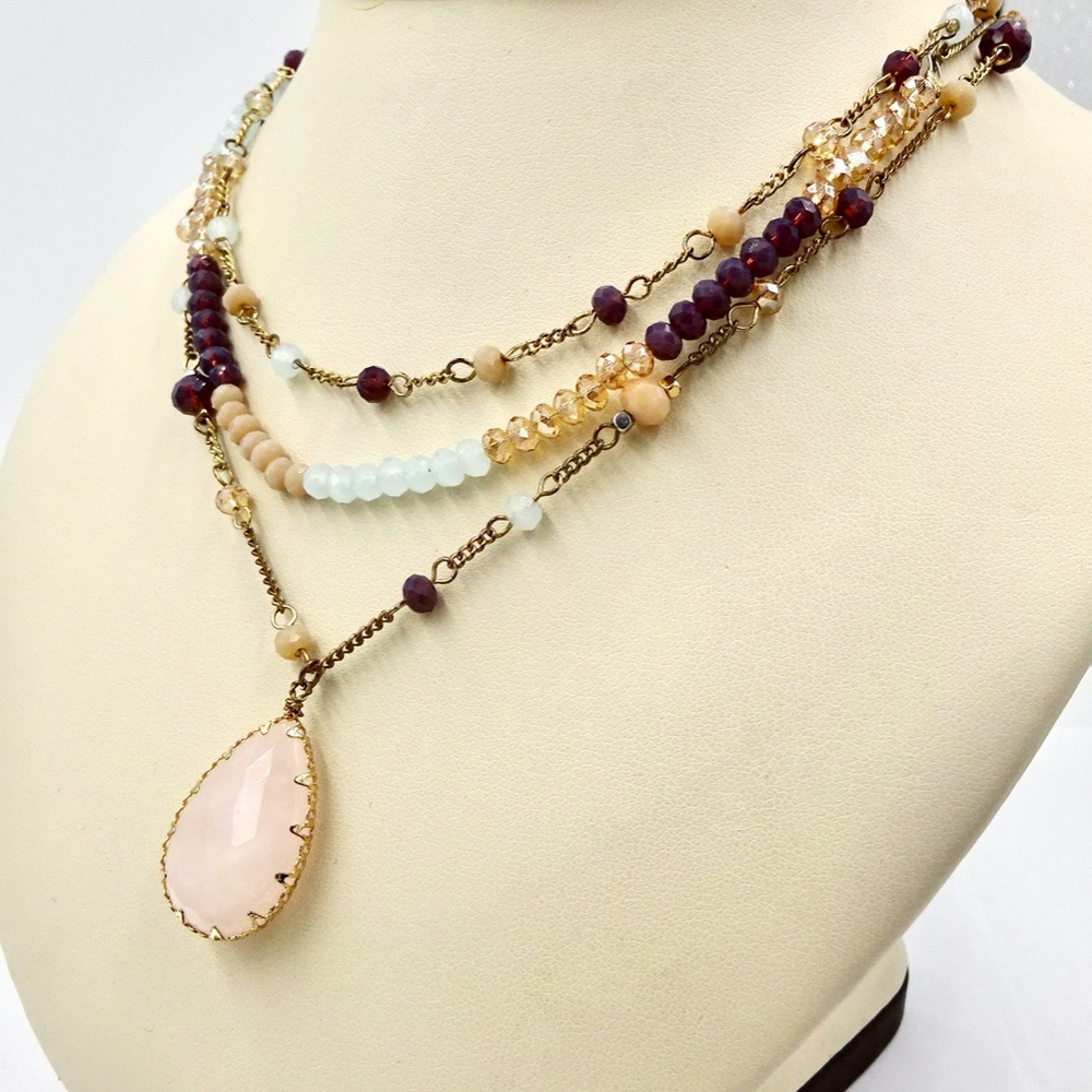 TRIPLE STRAND ROSE QUARTZ CRYSTAL DROP NECKLACE - Picture 3 of 7